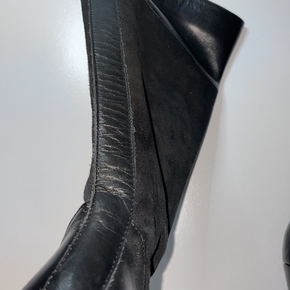 Victor Alfaro Leather Boots - Picture 16 of 16